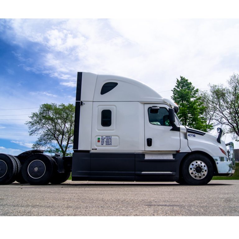 AeroPlus Truck Guard for Freightliner Cascadia (126) 1819 AeroPLUS